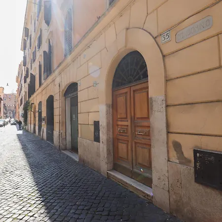 In Via Plauto Appartement